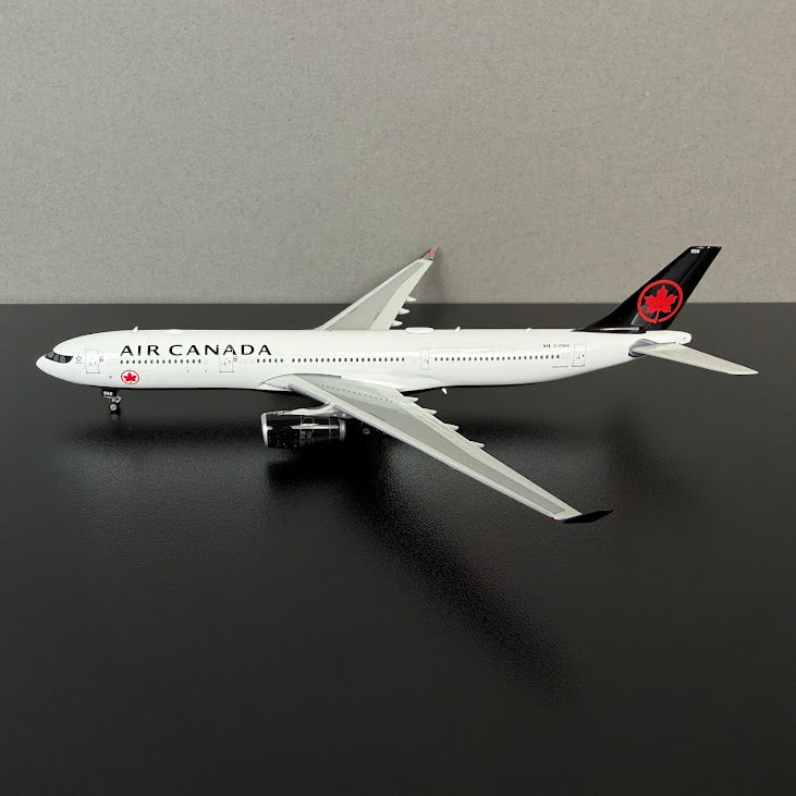 Phoenix Models 1:400 Air Canada Airbus A330-300 C-FDHU 12073