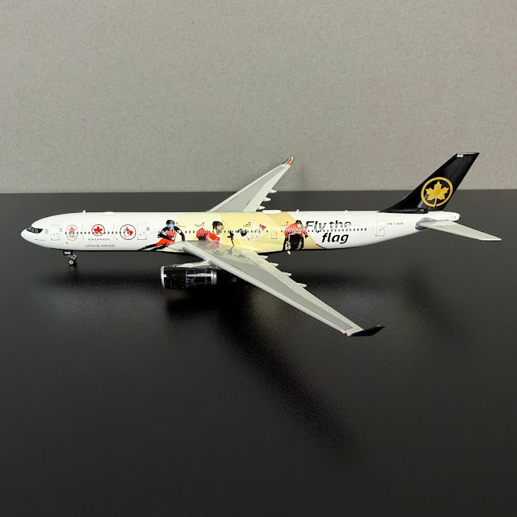 Phoenix Models 1:400 Air Canada Airbus A330-300 C-GEGC "Fly the Flag" 12072