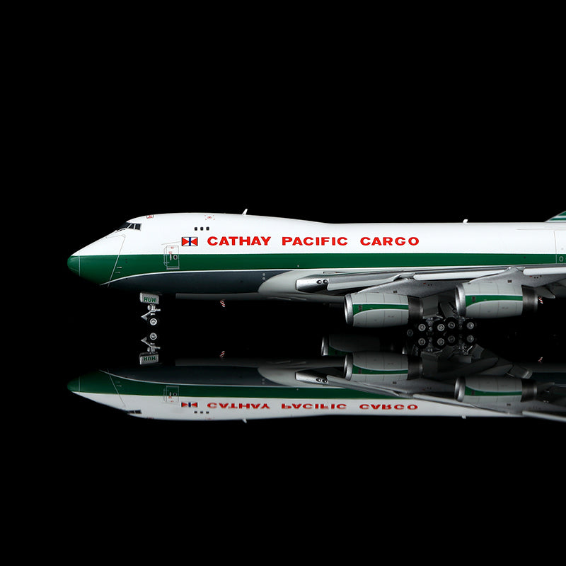 YY Wings 1:400 Cathay Pacific Boeing 747-400F VR-HUH Flaps Down YY74421F