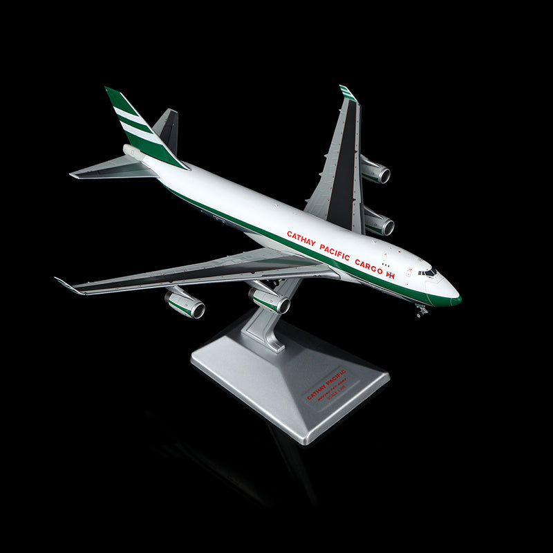 YY Wings 1:400 Cathay Pacific Boeing 747-400F VR-HUH YY74421