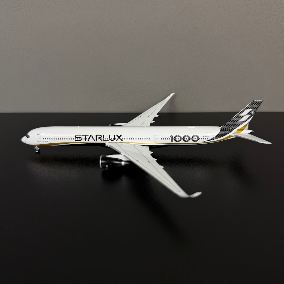 Aero Polaris 1:400 Starlux Airlines Airbus A350-1000 B-58551 "Carbon Fiber" HA35K0012