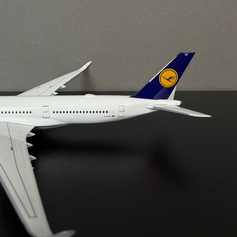 Aero Polaris 1:400 Lufthansa Airbus A350-900 D-AIXH HA3590012