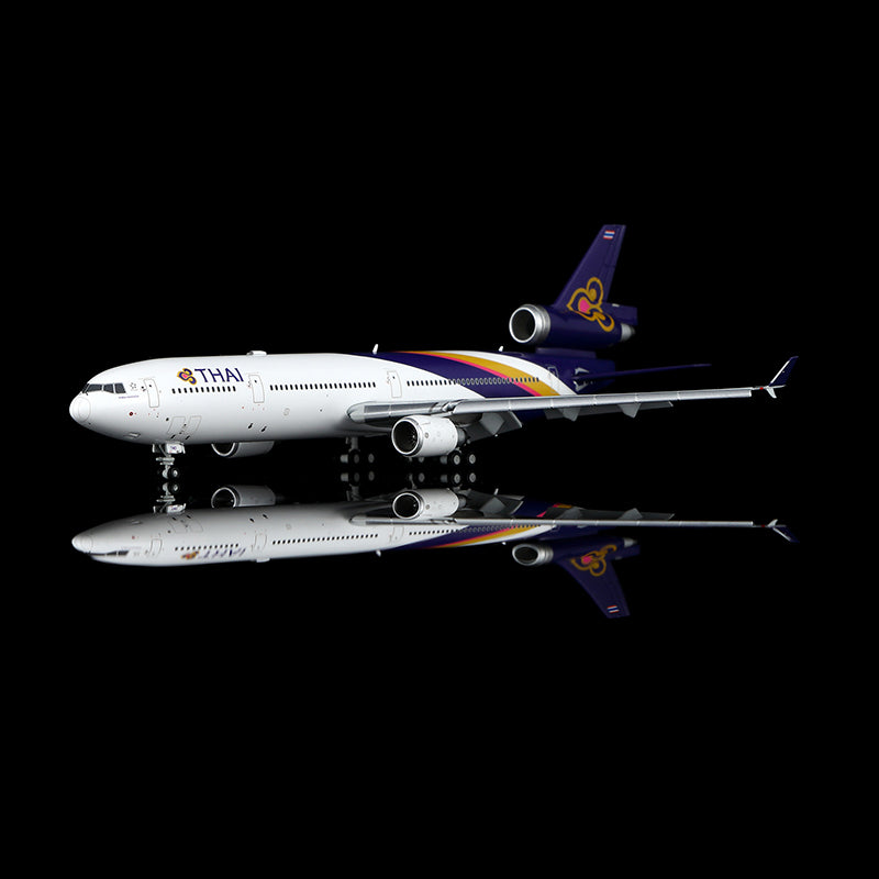YY Wings 1:400 Thai Airways McDonnell Douglas MD-11 HS-TMD Flaps Down YY1111F