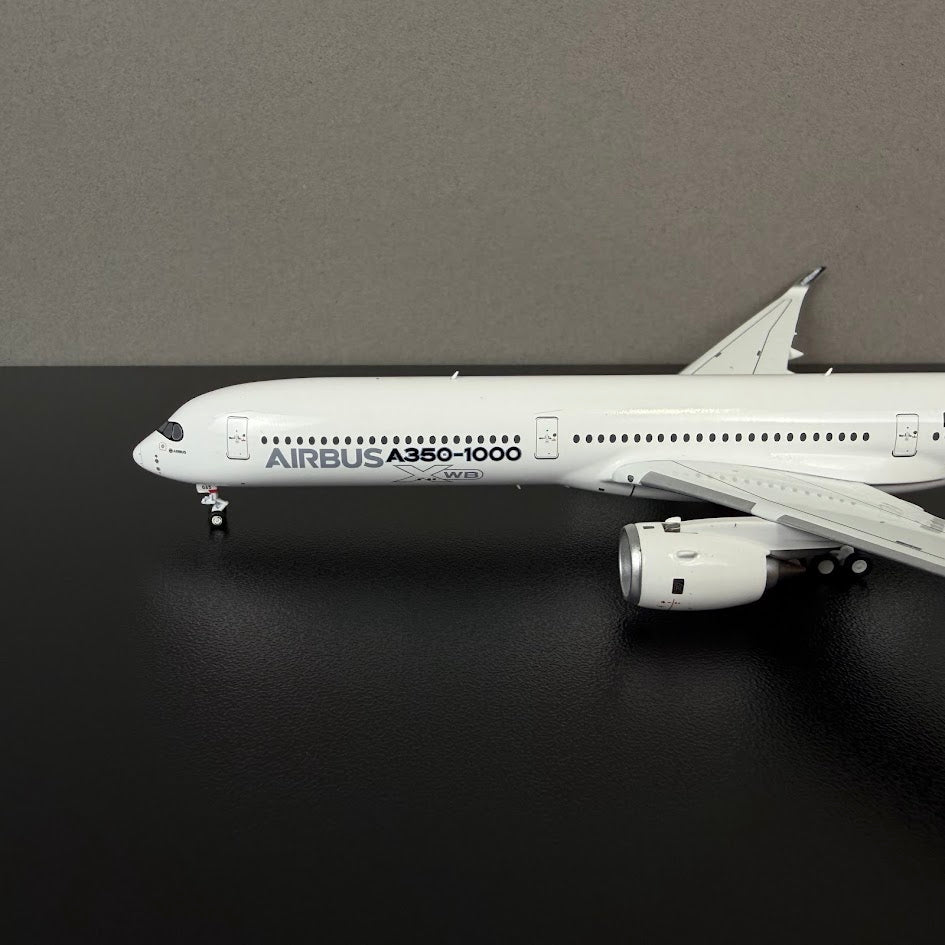 Aero Polaris 1:400 Airbus Industrie A350-1000 F-WLXV "Carbon Fiber" HA35K0011