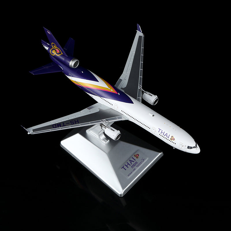 YY Wings 1:400 Thai Airways McDonnell Douglas MD-11 HS-TMD YY1111