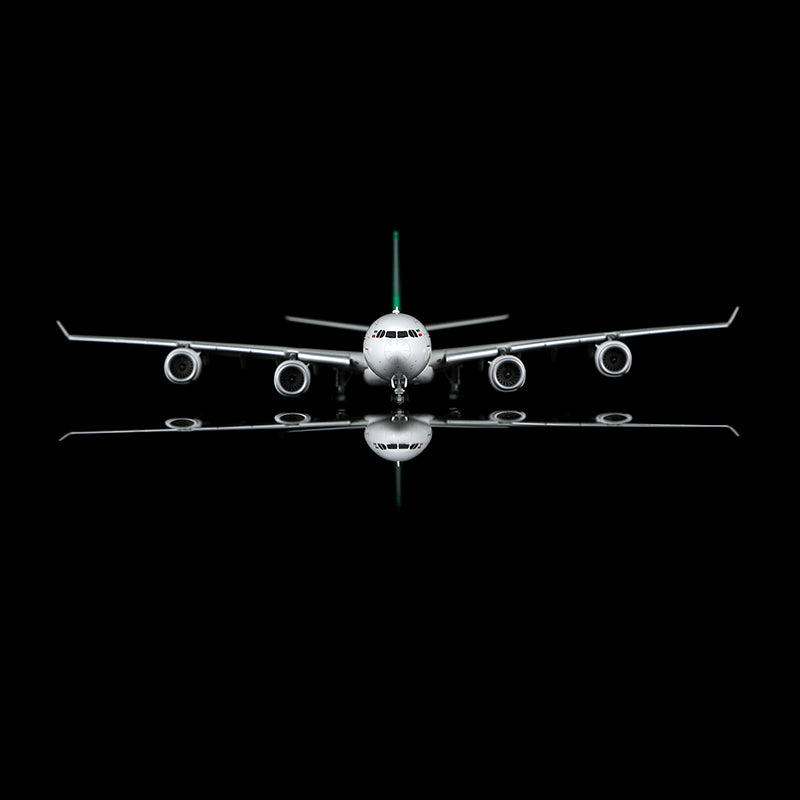 YY Wings 1:400 Mahan Air Airbus A340-600 EP-MME Flaps Down YY34613F