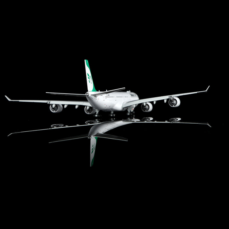 YY Wings 1:400 Mahan Air Airbus A340-600 EP-MME Flaps Down YY34613F