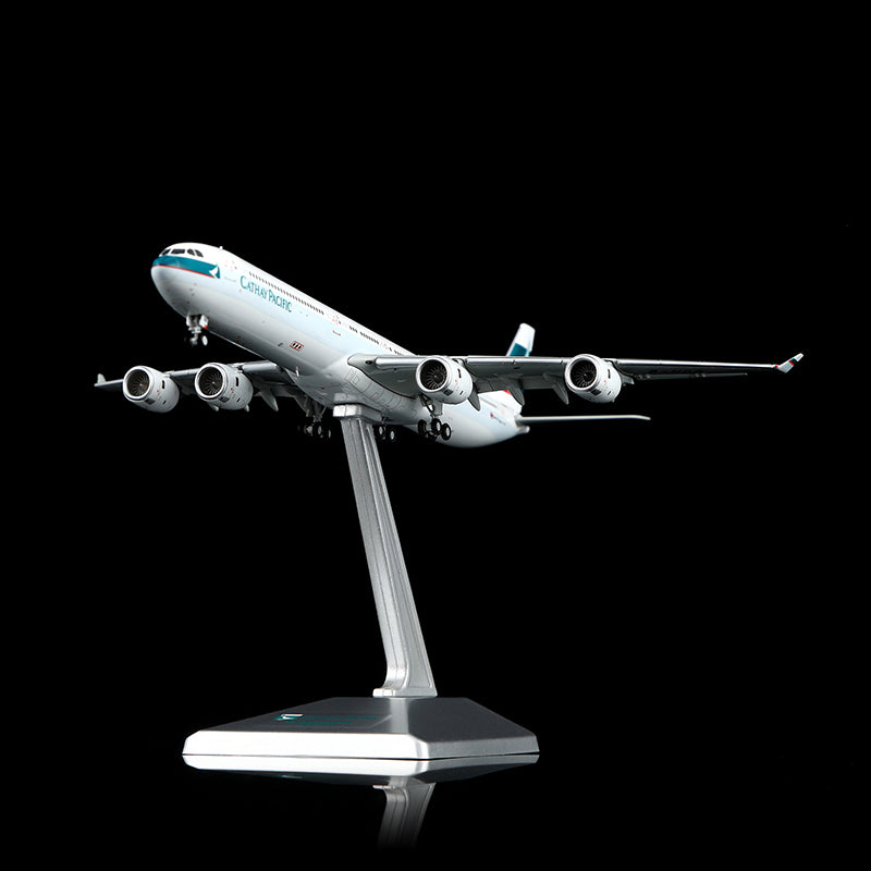 YY Wings 1:400 Cathay Pacific Airbus A340-600 B-HQB Flaps Down YY34604F
