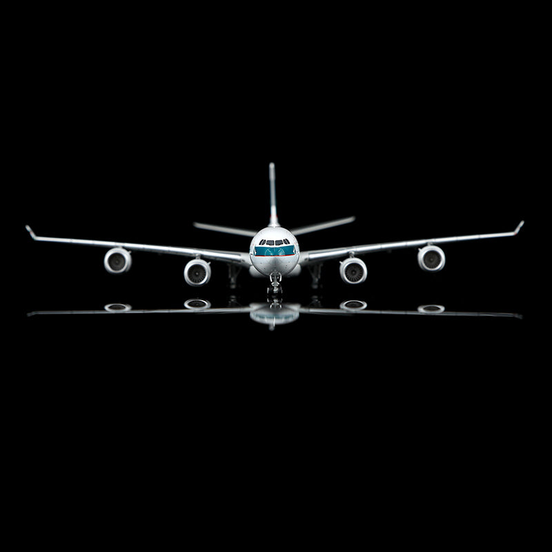 YY Wings 1:400 Cathay Pacific Airbus A340-600 B-HQB YY34604