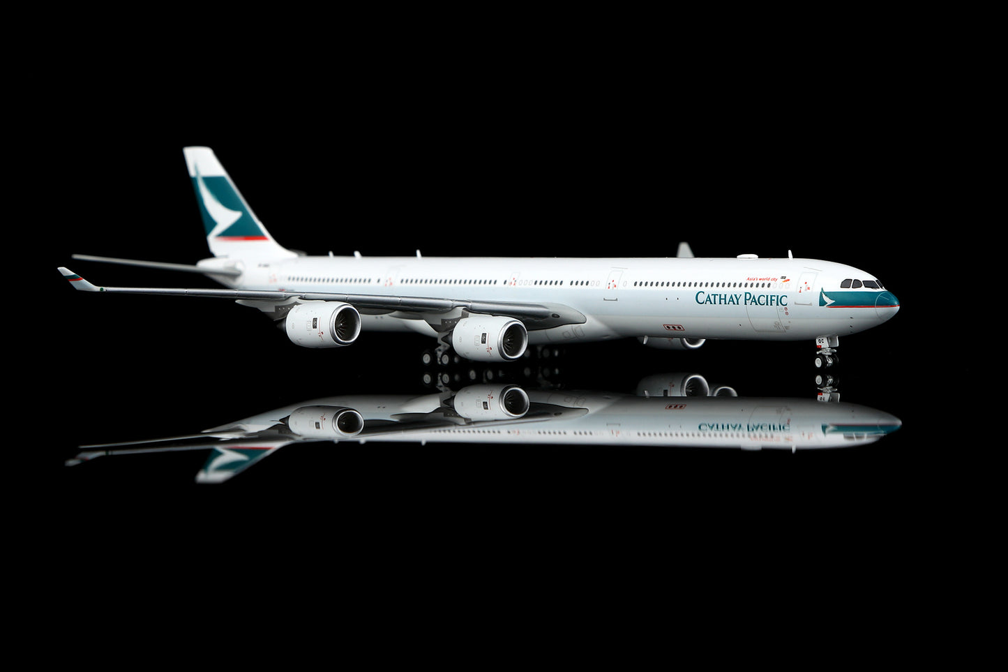 YY Wings 1:400 Cathay Pacific Airbus A340-600 B-HQC YY34605