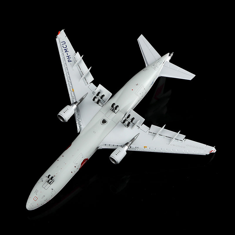 YY Wings 1:400 Martinair McDonnell Douglas MD-11F PH-MCU Flaps Down YY1113F