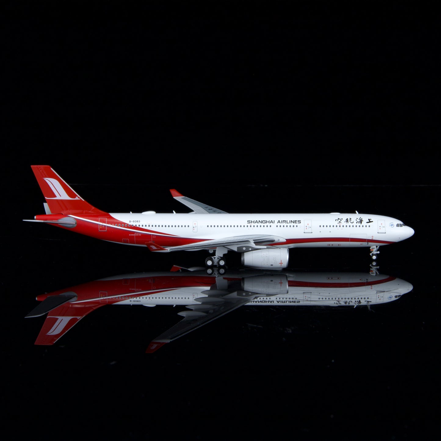 Kylin Models 1:400 Shanghai Airlines Airbus A330-300 B-6083 K333CSH01