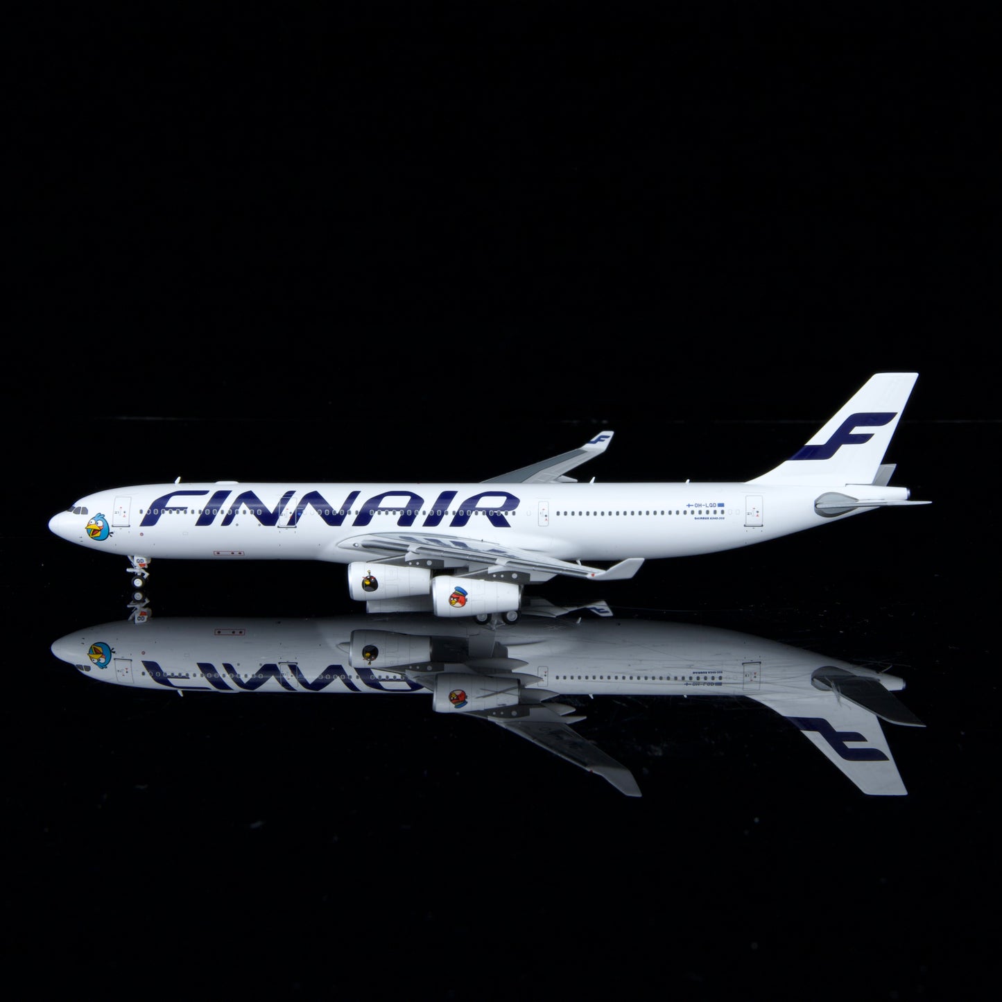 Kylin Models 1:400 Finnair Airbus A340-300 OH-LQD "Angry Birds" K343FIN01