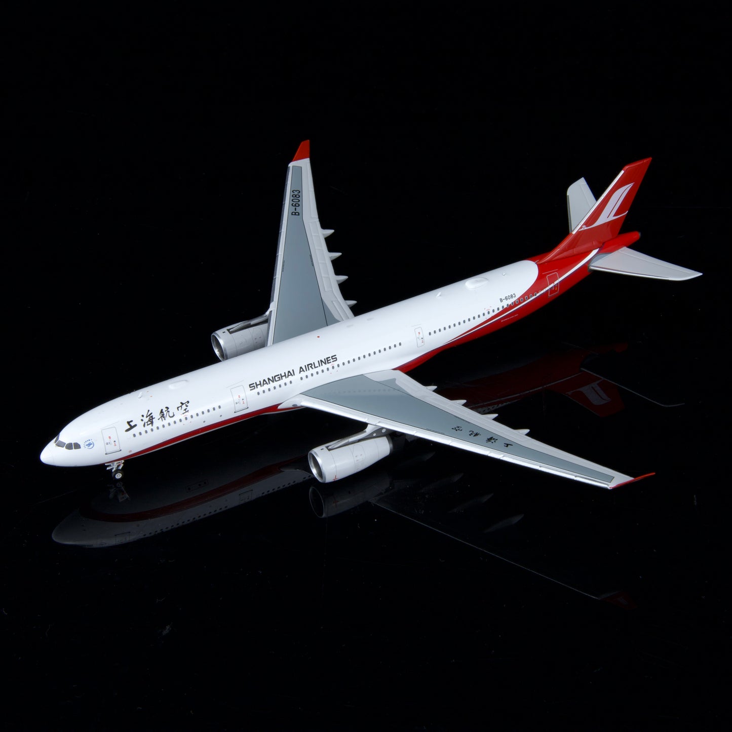 Kylin Models 1:400 Shanghai Airlines Airbus A330-300 B-6083 K333CSH01
