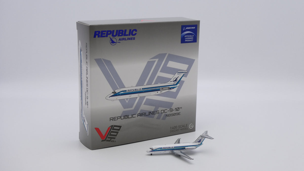 Pre-Order V1:400 Republic Airlines McDonnell Douglas DC-9-10 N8909E 400024
