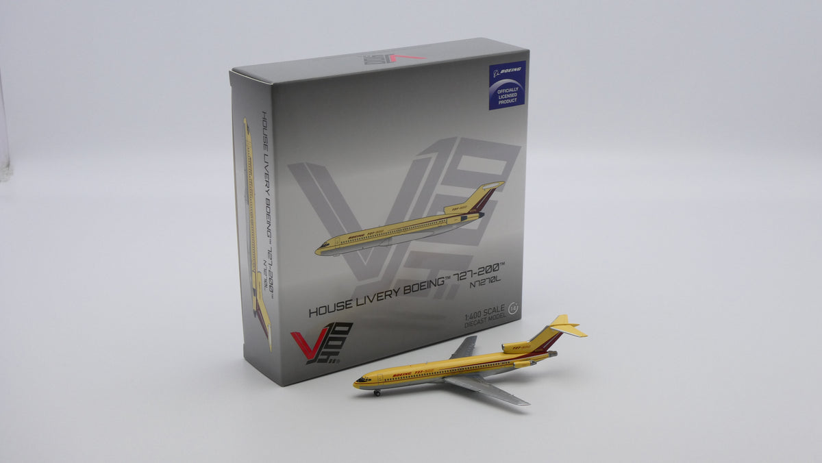 Pre-Order V1:400 Boeing 727-200 N7270L House Livery 400021