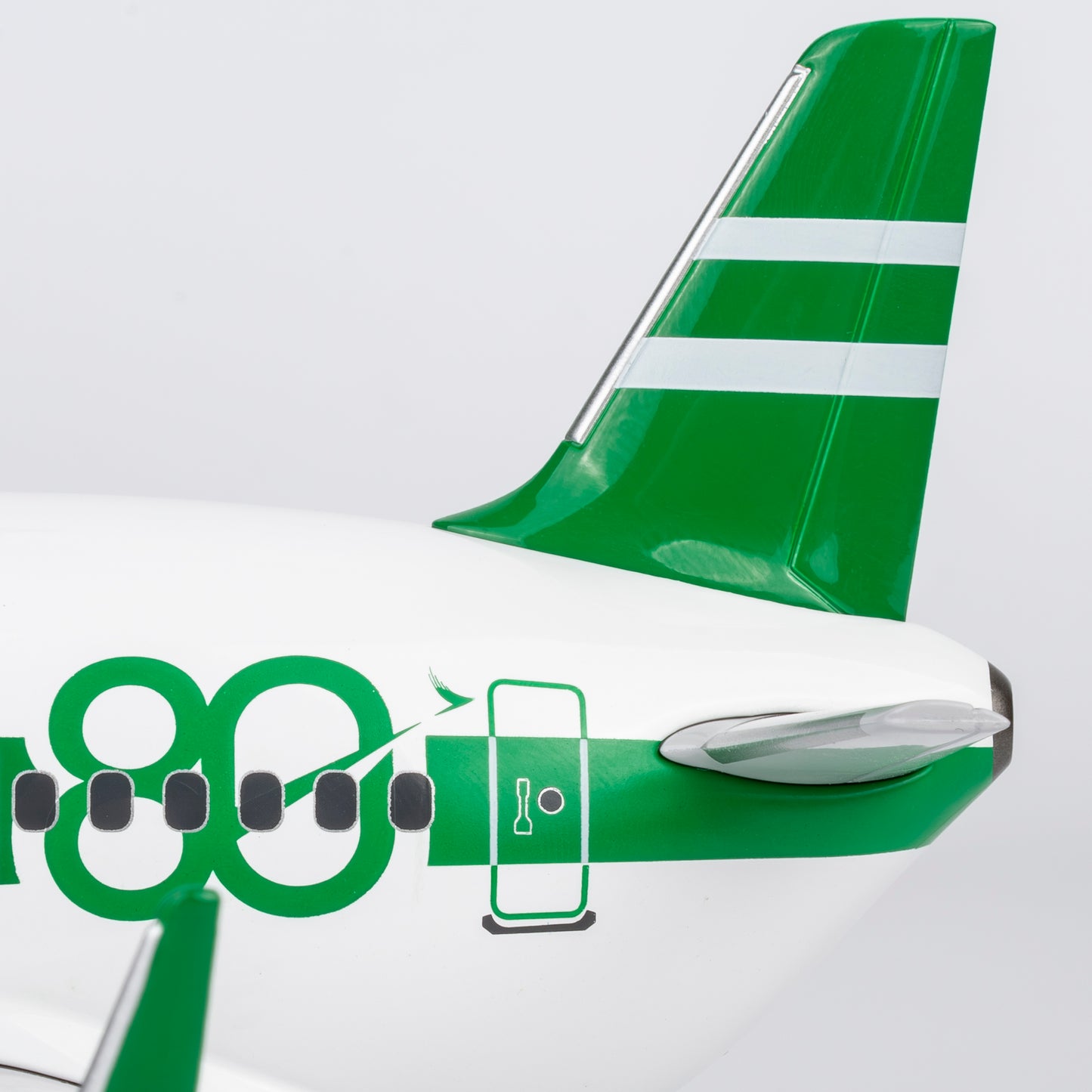 CUMO Cute Model Cathay Pacific Airbus A321neo "80 Years" Q3002
