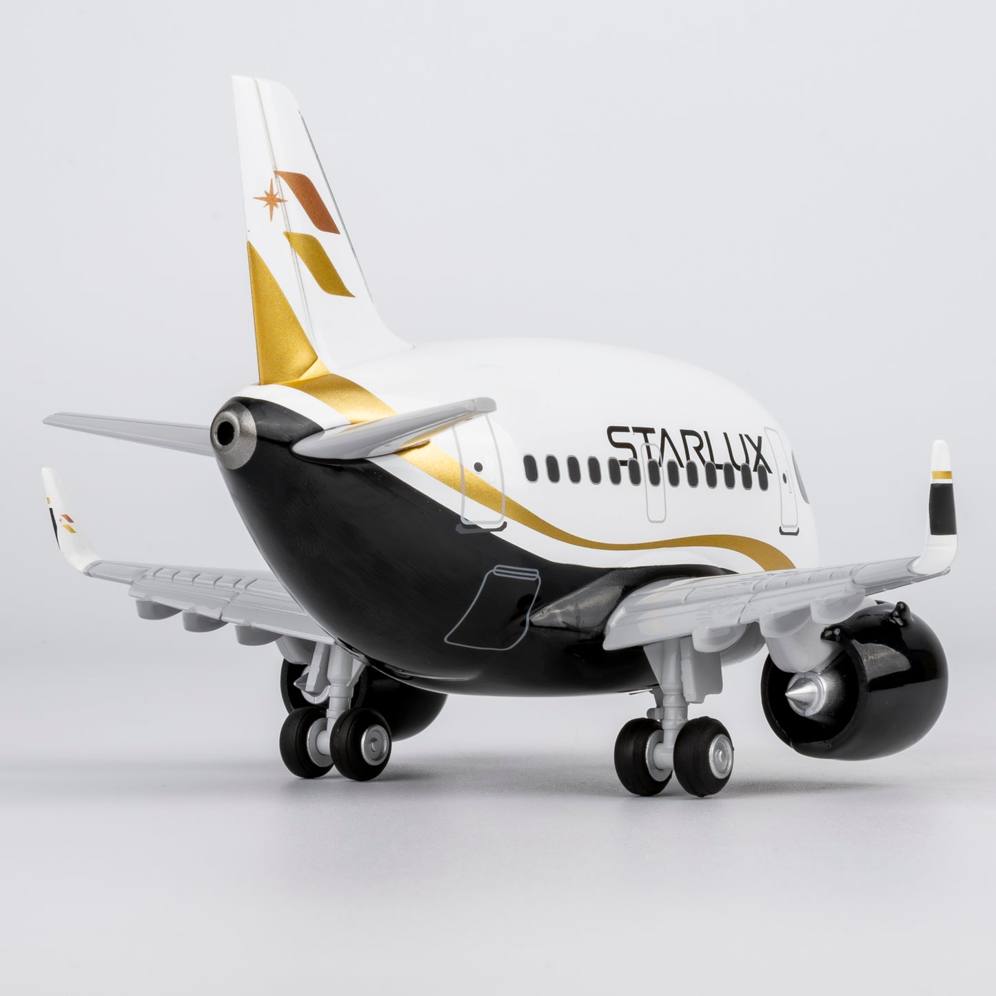 CUMO Cute Model Starlux Airlines Airbus A321neo Q3003