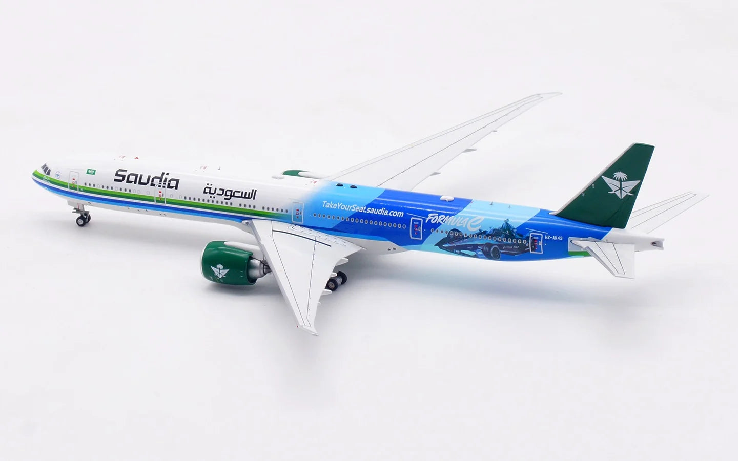 AV400 Saudia Boeing 777-368ER HZ-AK43 "Formula E" WB4065