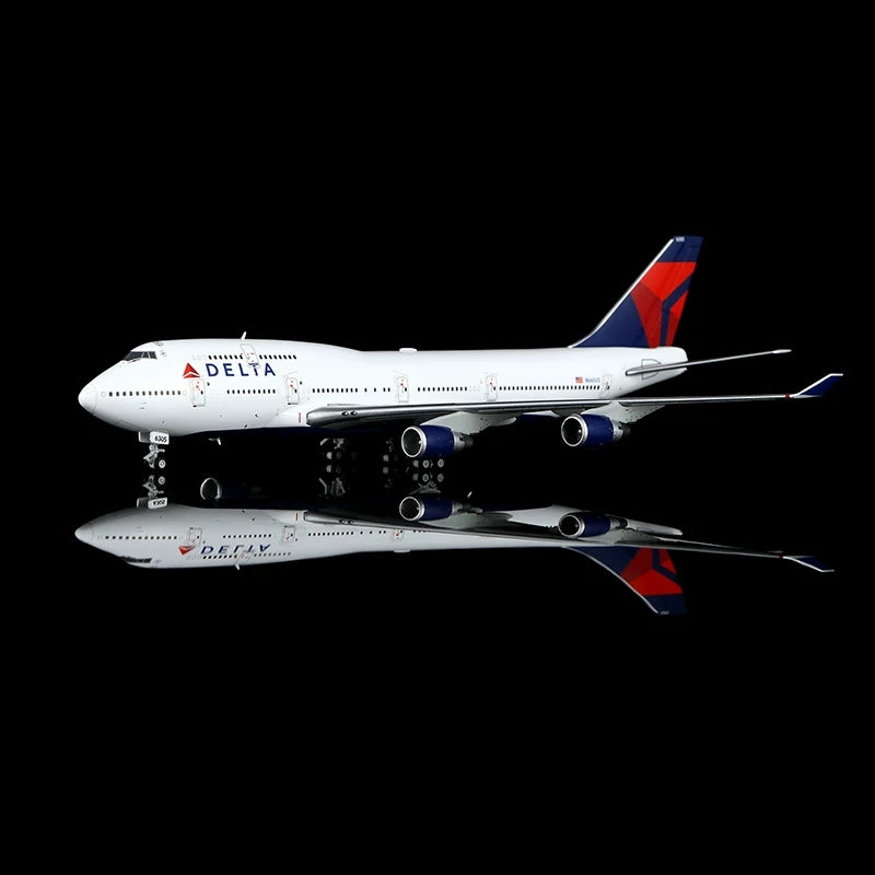 HX Models 1:400 Delta Air Lines Boeing 747-400 N665US B616601