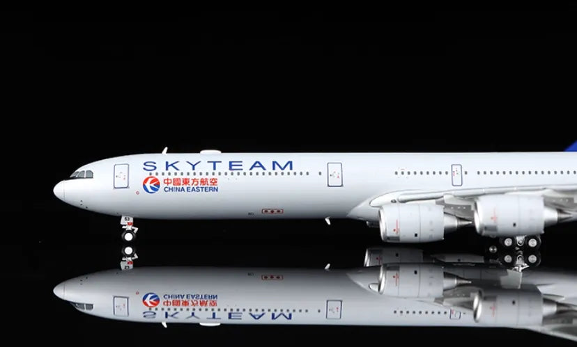 YY Wings 1:400 China Eastern Airbus A340-600 B-6053 "Skyteam"