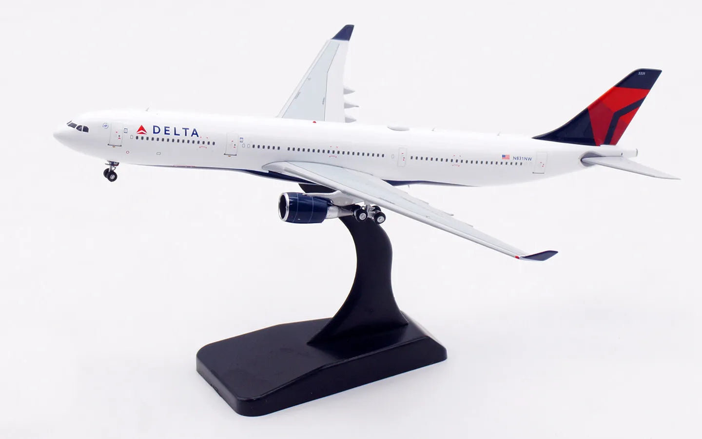 Aviation400 Delta Air Lines Airbus A330-300 N831NW WB4057