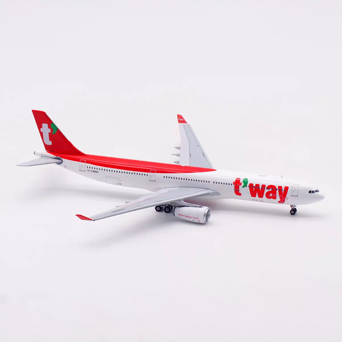 AV400 T'Way Air Airbus A330-343 HL8560 AV4350