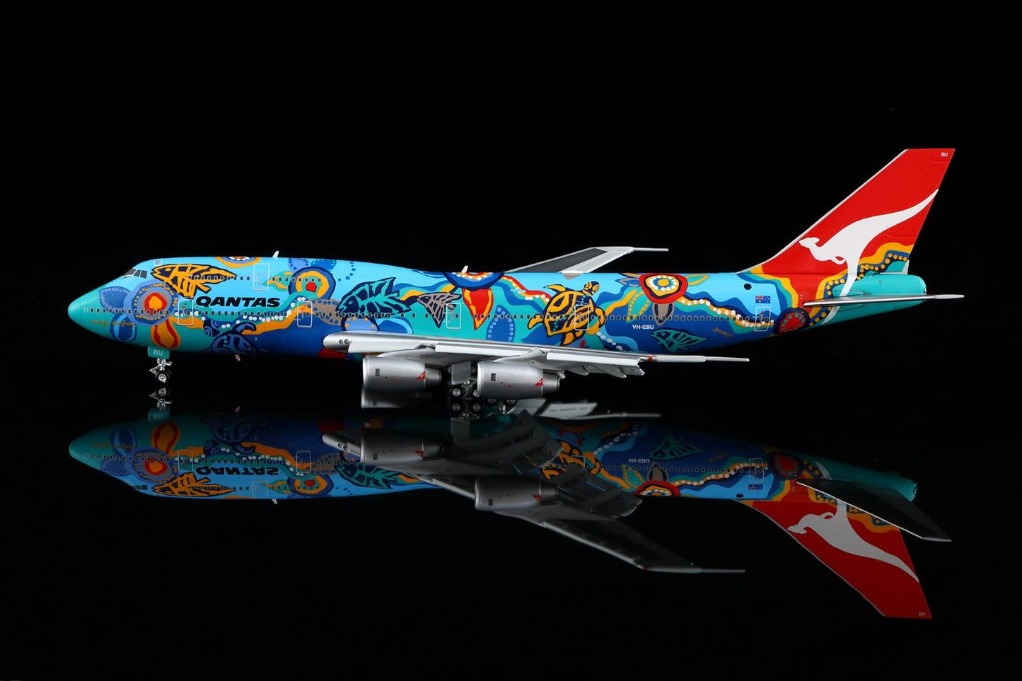 HX Models 1:400 Qantas Airways Boeing 747-300 VH-EBU Flaps Down "Nalanji Dreaming" B606501F