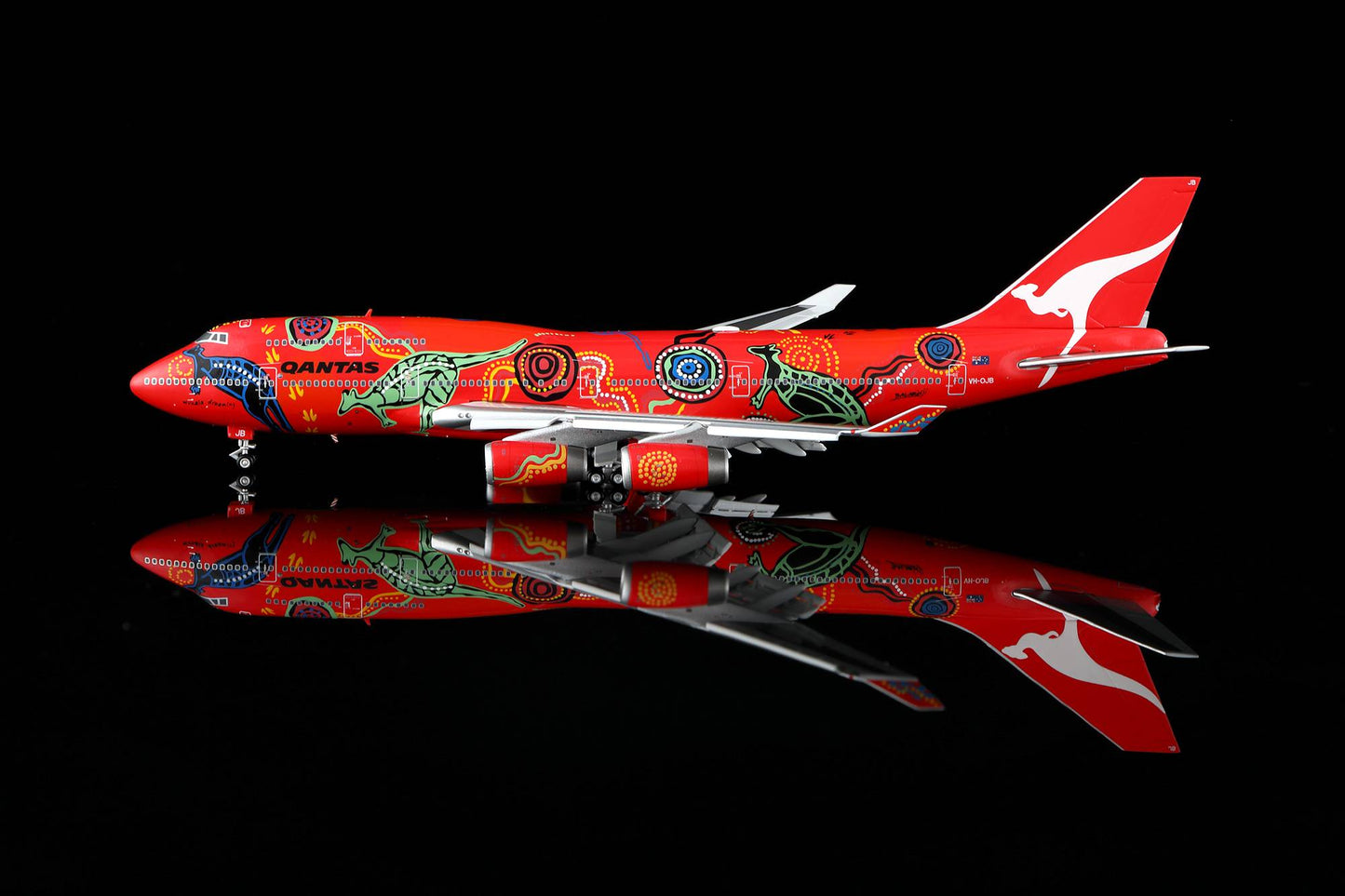 HX Models 1:400 Qantas Airways Boeing 747-400 VH-OJB Flaps Down "Wunala Dreaming" B616502F