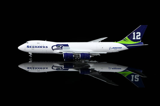 HX Models 1:400 Boeing 747-8F N770BA "Seattle Seahawks" Flaps Down B631006F