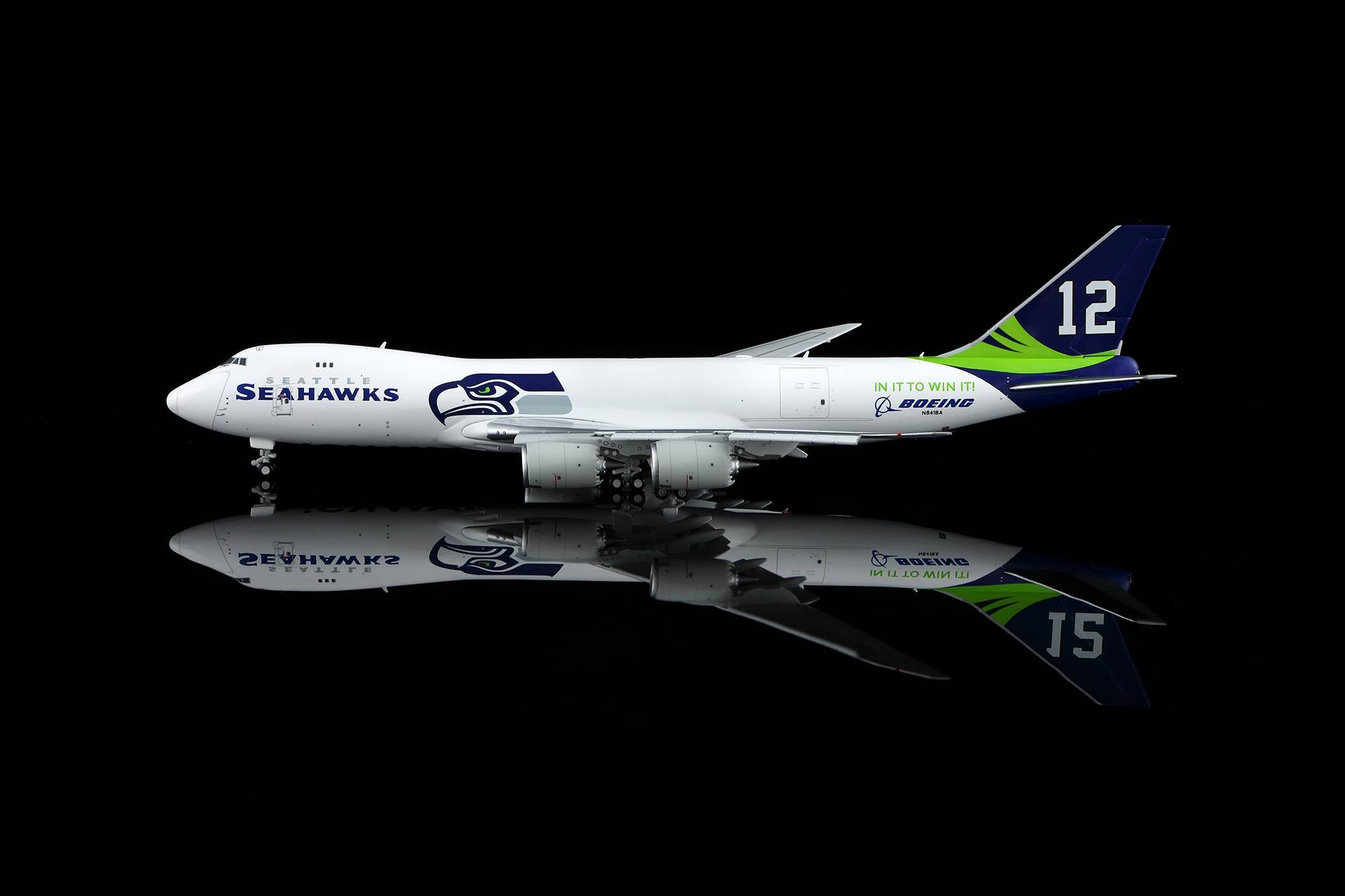 HX Models 1:400 Boeing 747-8F N841BA 