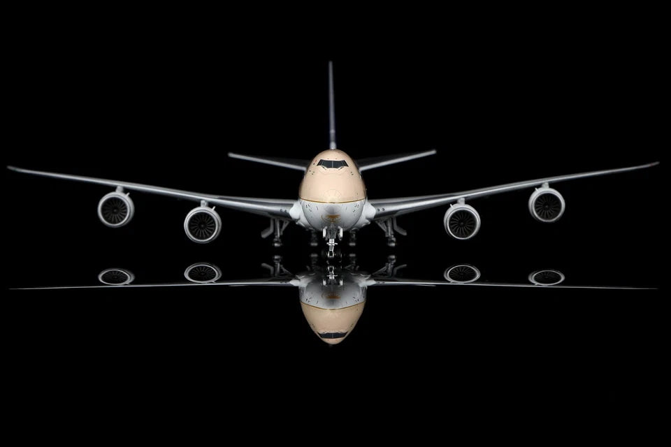 HX Models 1:400 Saudia Cargo Boeing 747-8F HZ-AI3 B631601