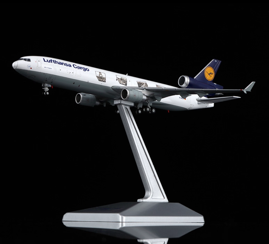 YY Wings 1:400 Lufthansa Cargo McDonnell Douglas MD-11F D-ALCC "100 Years Air Cargo"