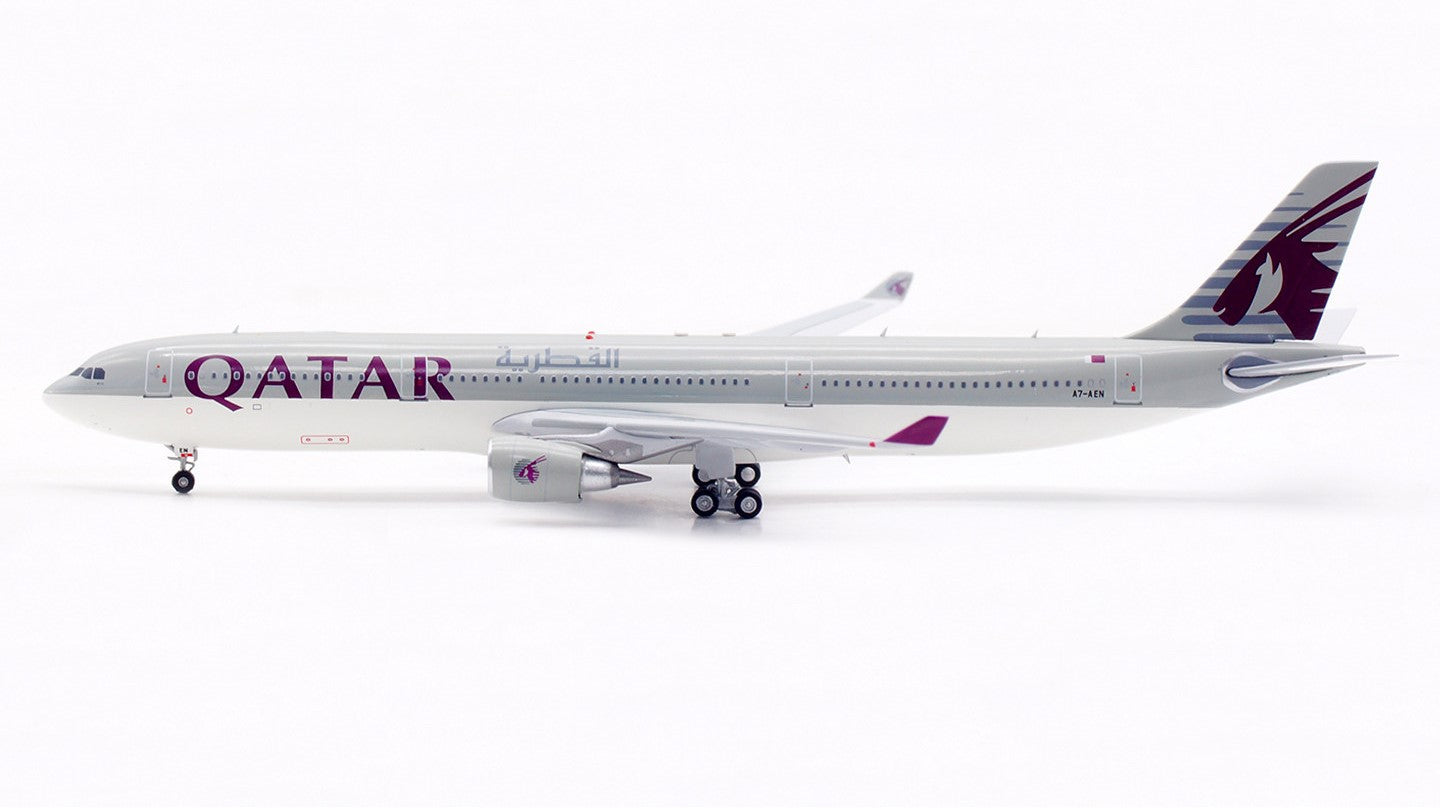 Aviation400 Qatar Airways Airbus A330-300 A7-AEN AV4355