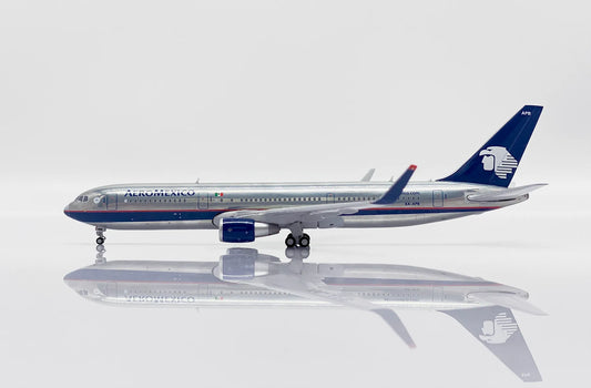 JC Wings 1:400 Aeromexico Boeing 767-300 XA-APB "Polished" XX40024