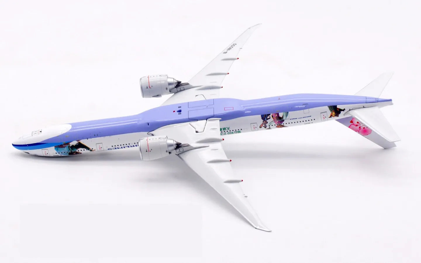 AV400 China Airlines Boeing 777-36-NER B-18055 "Zootopia 2" AV4409