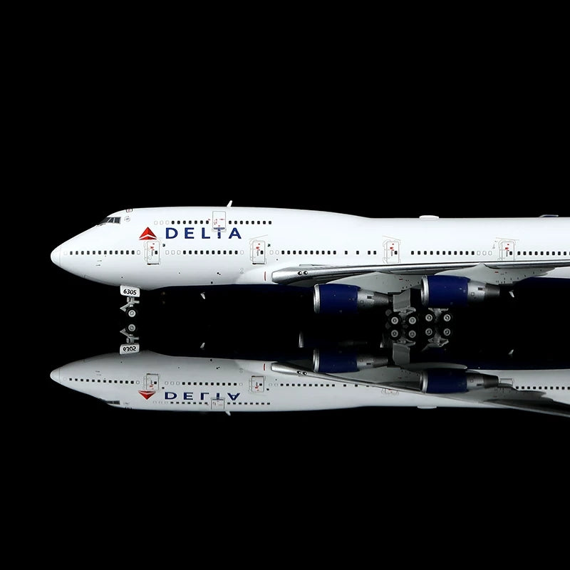 HX Models 1:400 Delta Air Lines Boeing 747-400 N665US B616601