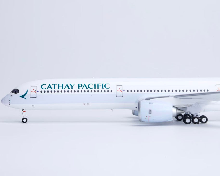 Pre-Order Kylin Model 1:400 Cathay Pacific Airbus A350-1000 B-LXF K35KCPA01