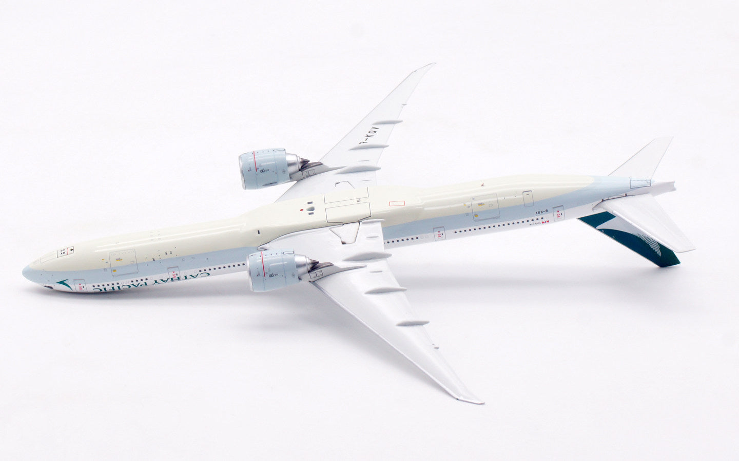 AV400 Cathay Pacific Boeing 777-300ER B-KQV WB4066