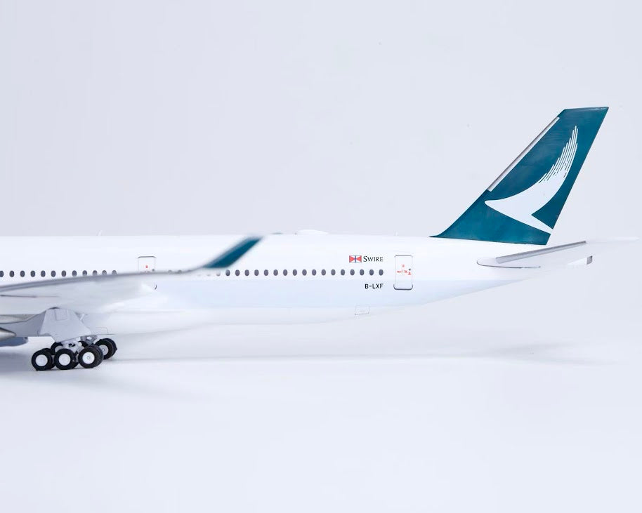 Pre-Order Kylin Model 1:400 Cathay Pacific Airbus A350-1000 B-LXF K35KCPA01