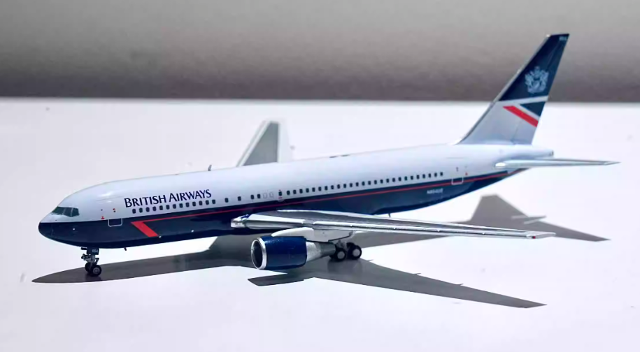 Pre-Order C Model 1:400 British Airways Boeing 767-200 N654US "Landor" SC004