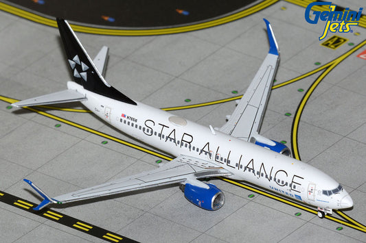 GeminiJets 1:400 United Airlines 737-800W N76516 Star Alliance Livery GJUAL2312