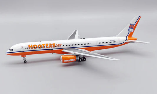 B-Models 1:200 Hooters Air Boeing 757-200 N750WL B-752-H1