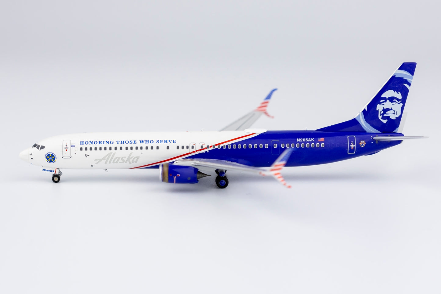 NG Models 1:400 Alaska Airlines Boeing 737-900 "Honoring Those Who Serve" N265AK NG 79007