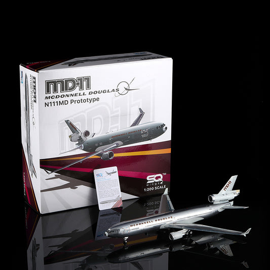 SQ Wings 1:200 McDonnell Douglas MD-11 N11MD "Prototype" L2105 and L2105FD