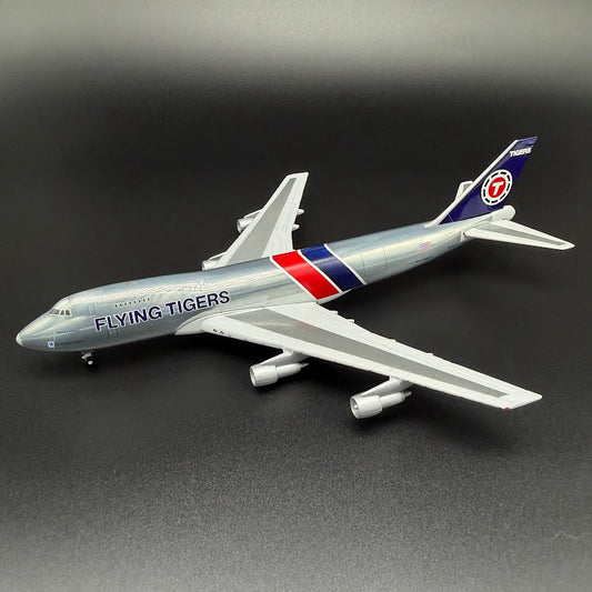 Gemini Jets 1:400 Flying Tigers Boeing 747-200F N808FT