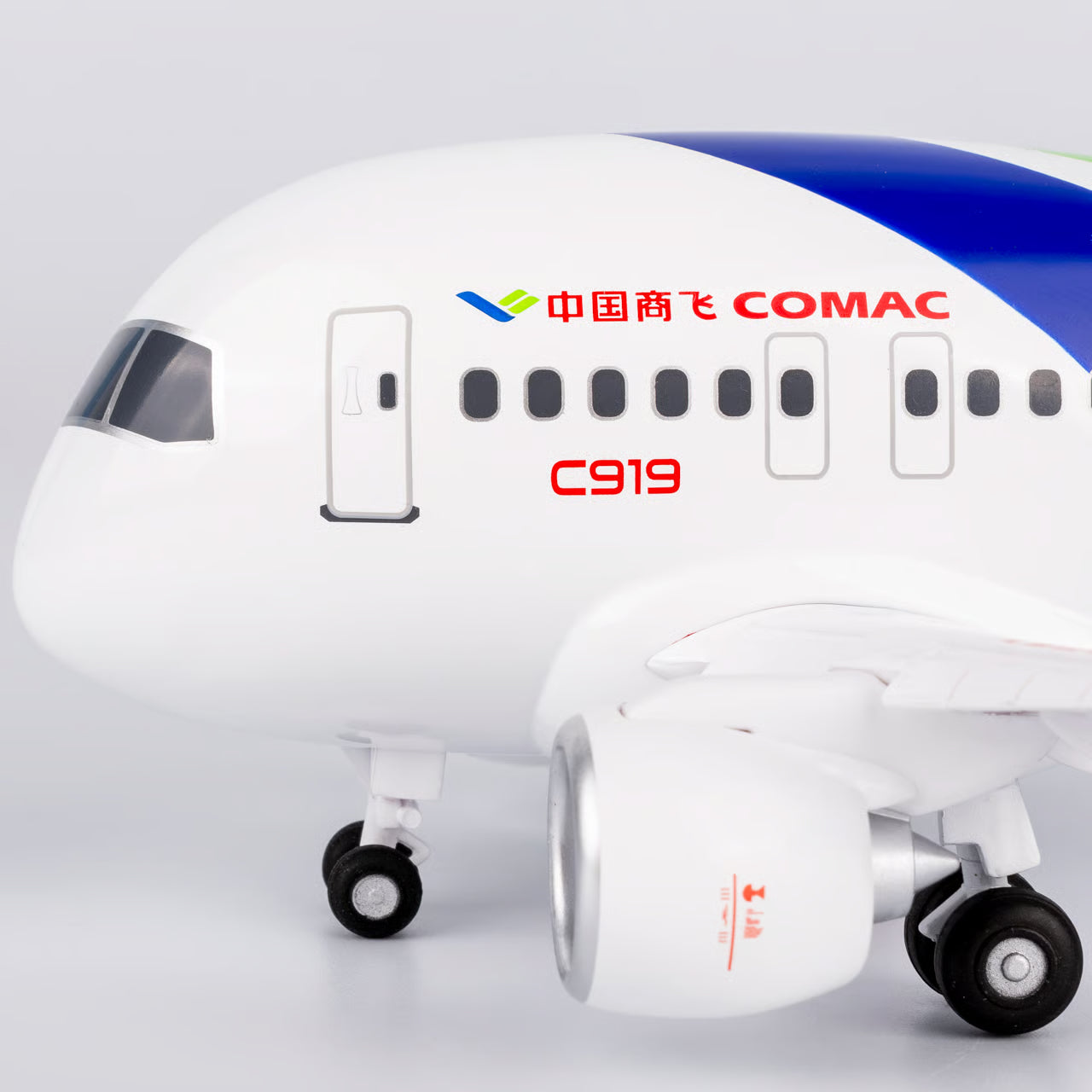Cute Model COMAC C919 "House  Colors" 87104