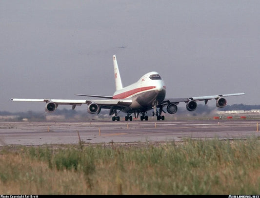 Pre-Order Patriot Model 1:400 Trans World Airlines (TWA) Boeing 747-131 N93101 5th Engine