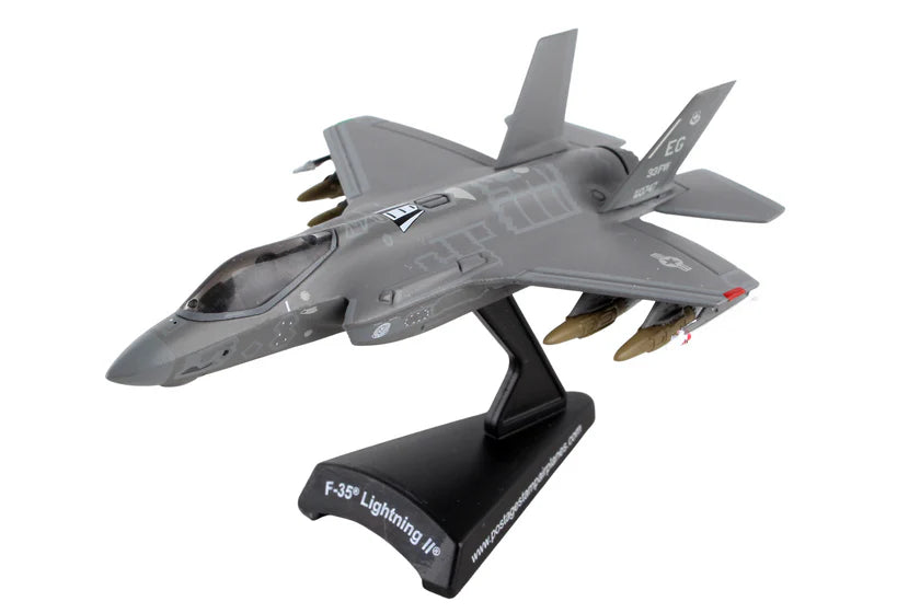 Postage Stamp 1:144 USAF F-35A Lightning II 58th FS PS5602