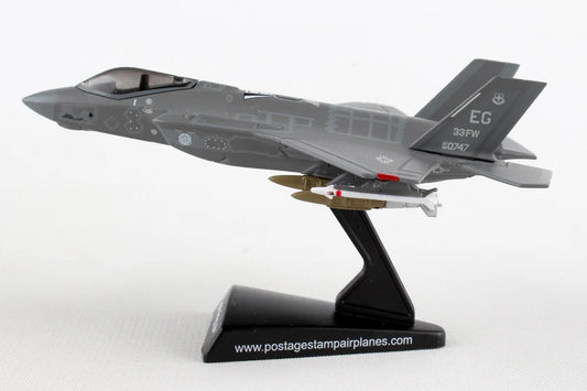 Postage Stamp 1:144 USAF F-35A Lightning II 58th FS PS5602